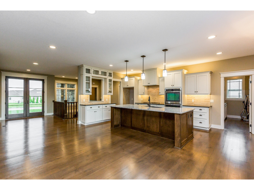 4322 162nd ST, Urbandale, IA 50323