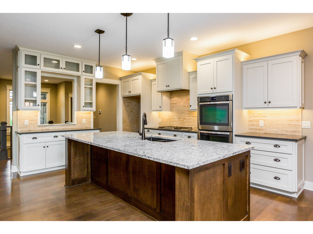 4322 162nd ST, Urbandale, IA 50323