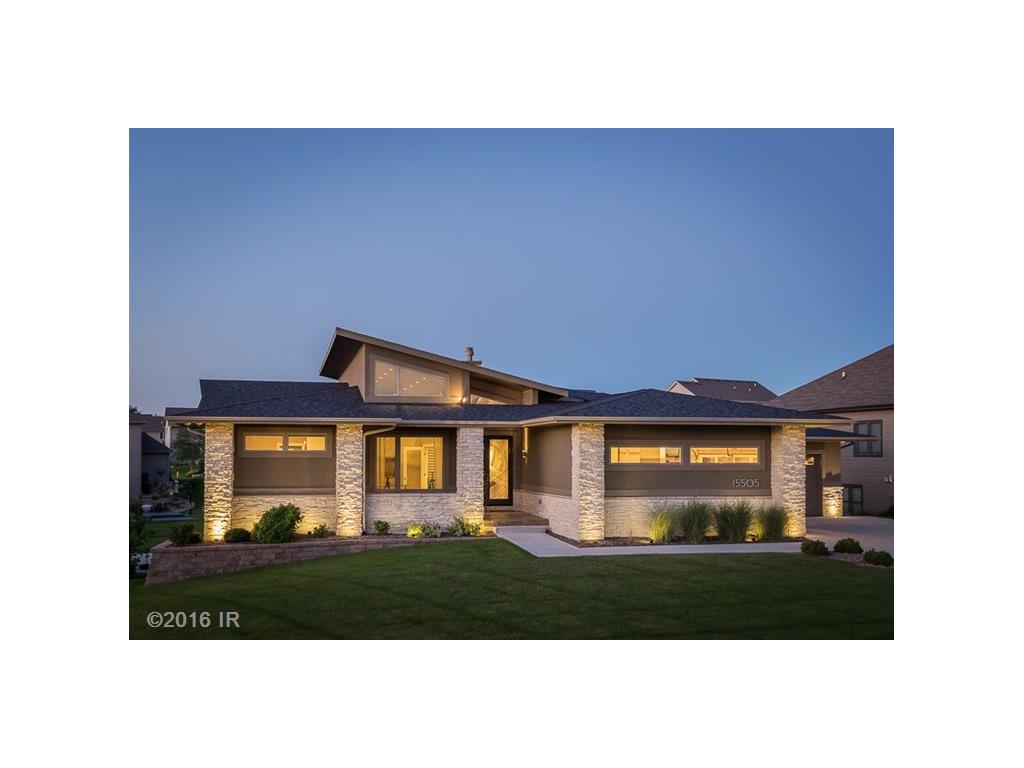 15505 Plum Drive, Urbandale, IA 50323