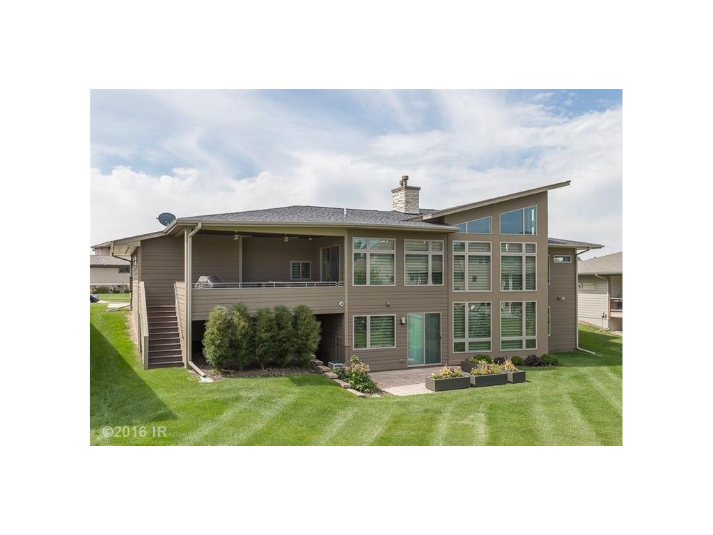 15505 Plum Drive, Urbandale, IA 50323