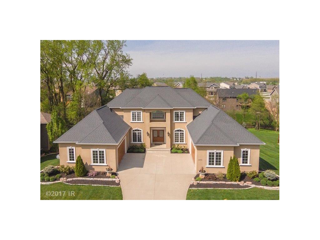 16009 Plum Drive, Urbandale, IA 50323