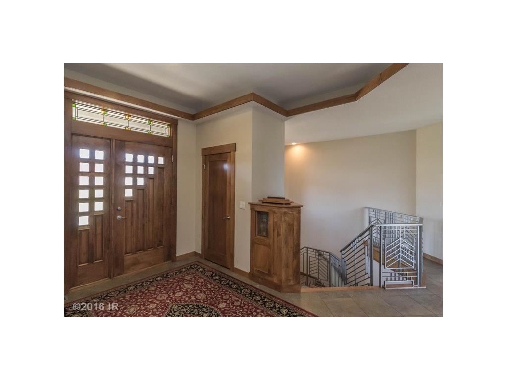 3511 131st Street, Urbandale, IA 50323