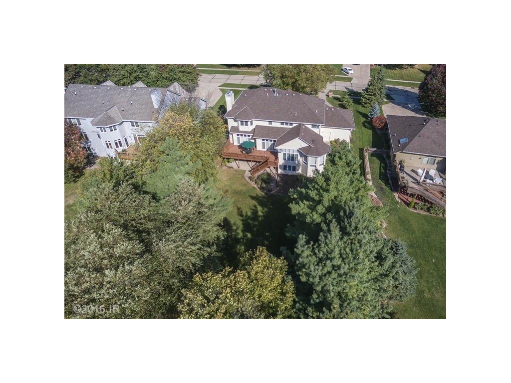 14130 Lake Shore Drive, Clive, IA 50325