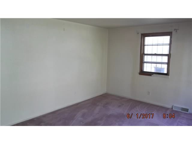 1671 NW 85th StClive, IA, 50325Polk County