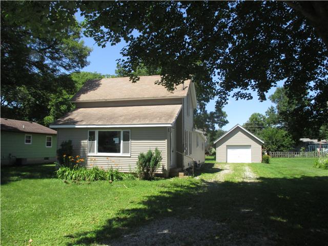 2202 1st Ave SClear Lake, IA, 50428Cerro Gordo County