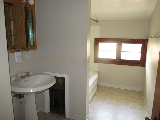 303 S 7th StOsage, IA, 50461Mitchell County