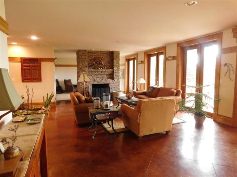 504 West Lake Street, Ventura, IA 50482