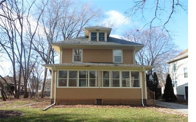 308s Jones StAlgona, IA, 50511Kossuth County