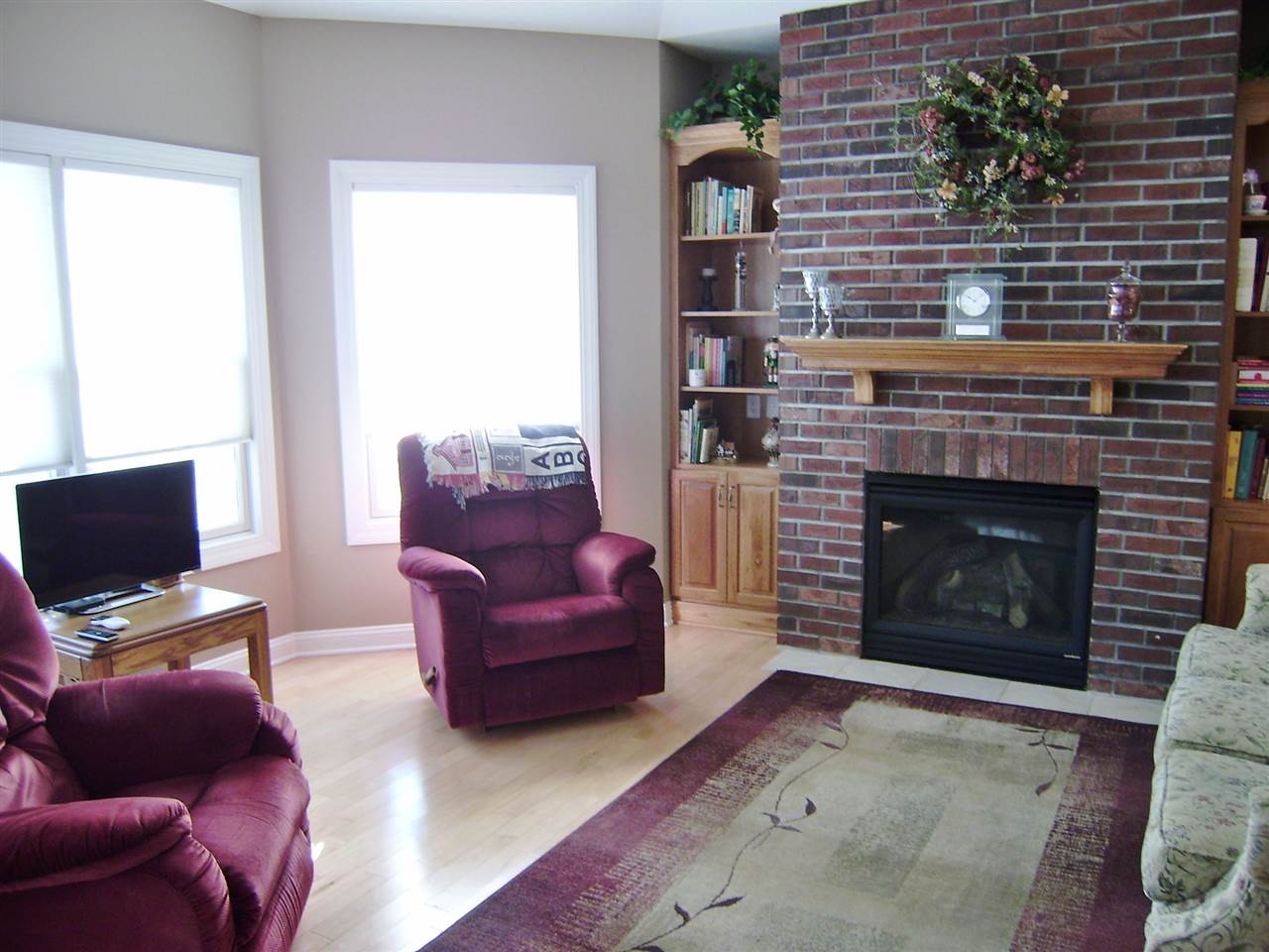 1221 Lake Ridge, Cedar Falls, IA 50613