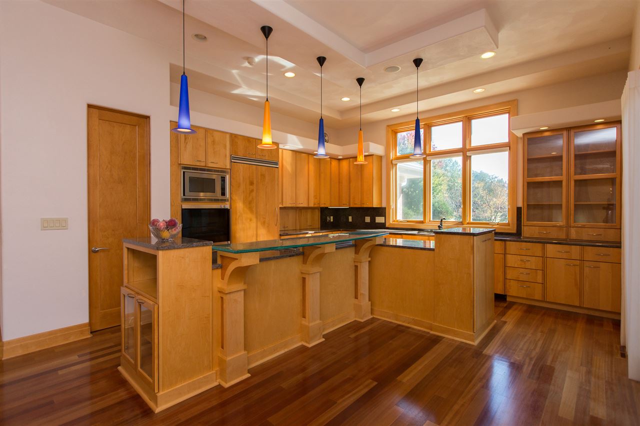 406 N Highland, Cedar Falls, IA 50613