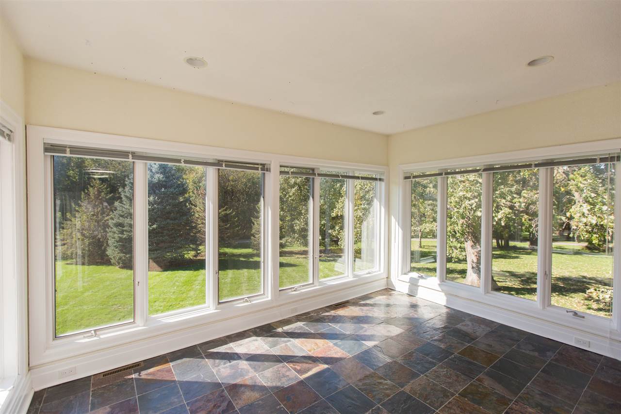406 N Highland, Cedar Falls, IA 50613