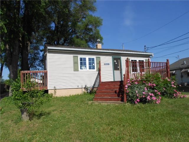 5019 Cedar HeightsCedar Falls, IA, 50613Black Hawk County
