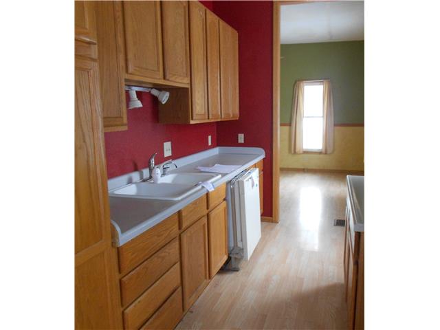 105 W Sycamore StDunkerton, IA, 50626Black Hawk County
