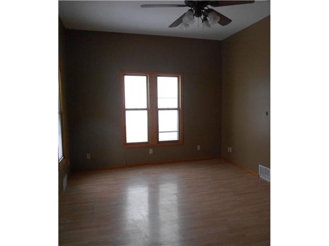 105 W Sycamore StDunkerton, IA, 50626Black Hawk County