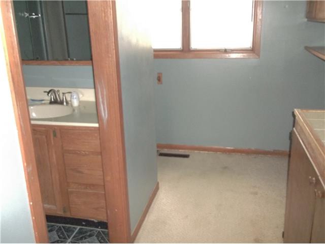 301 4th StGarwin, IA, 50632Tama County