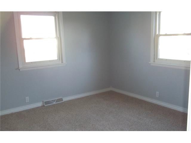 803 M AveGrundy Center, IA, 50638Grundy County