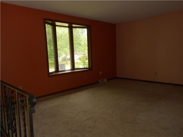 213 Westline DrHazleton, IA, 50641Buchanan County