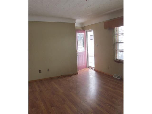 1016 Poplar StLa Porte City, IA, 50651Black Hawk County
