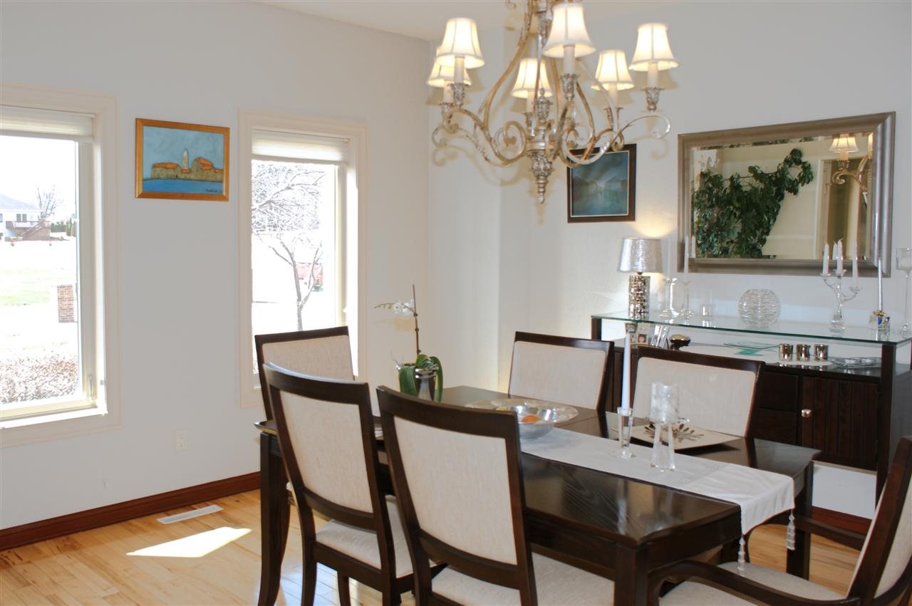 5025 South Fork, Waterloo, IA 50701