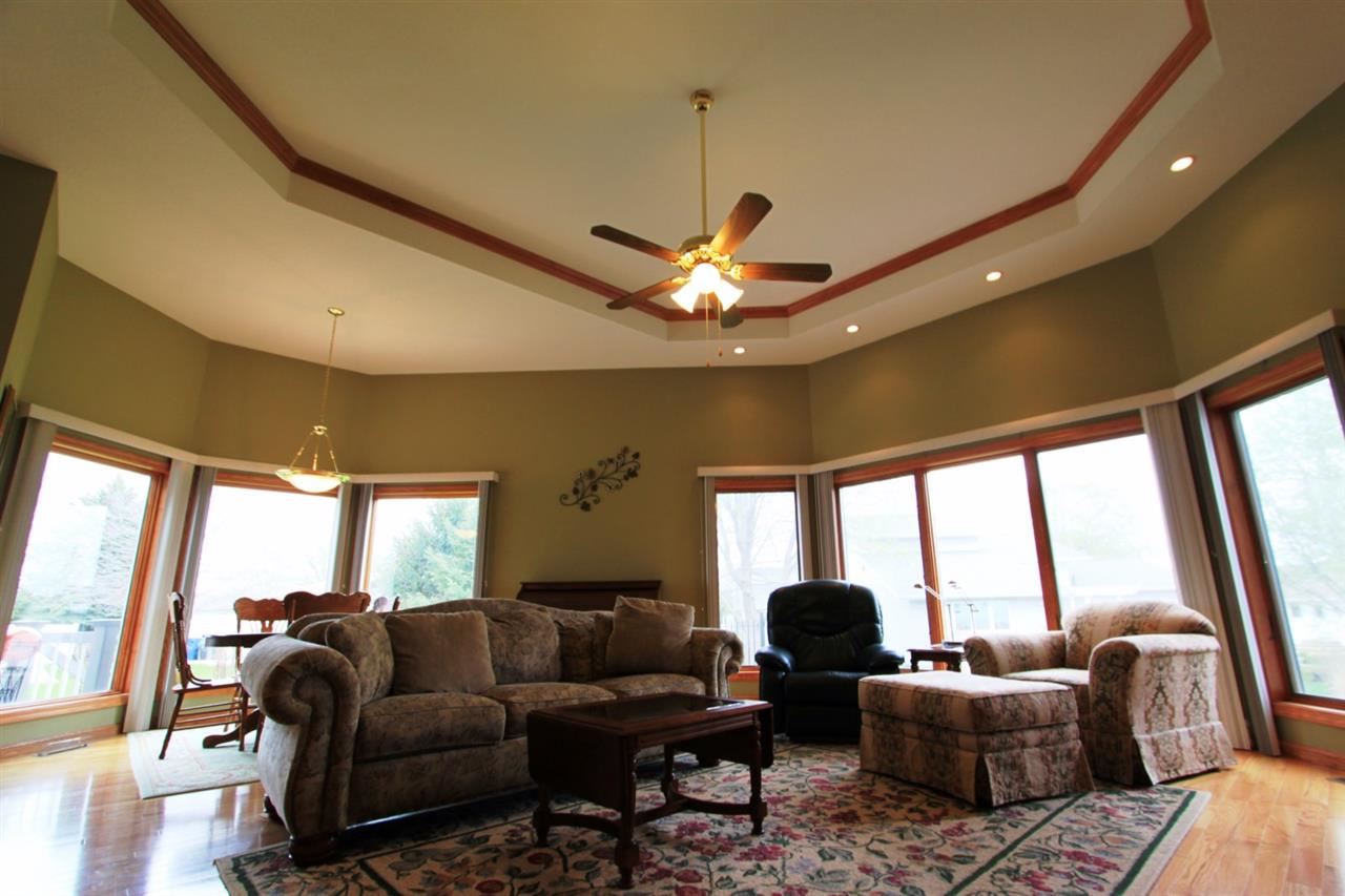 1750 Falcon, Waterloo, IA 50701