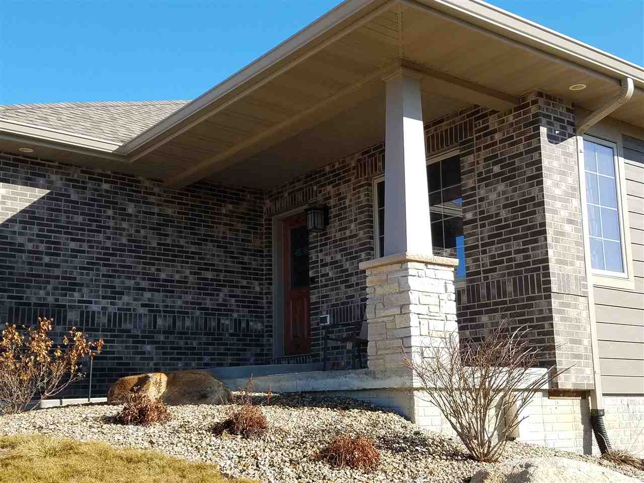 5041 South Fork, Waterloo, IA 50701