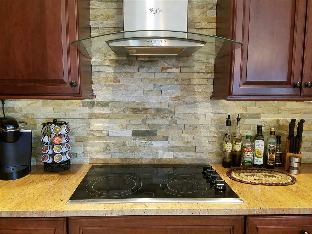 5041 South Fork, Waterloo, IA 50701