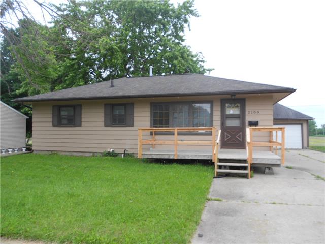 2109 Downing AveWaterloo, IA, 50701Black Hawk County