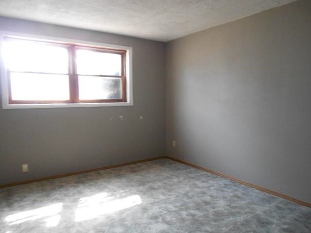 807 Forest AveWaterloo, IA, 50702Black Hawk County