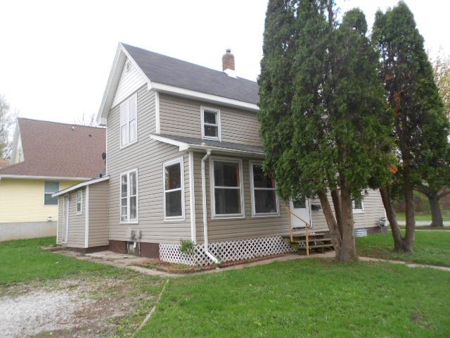 827 W 7th StWaterloo, IA, 50702Black Hawk County