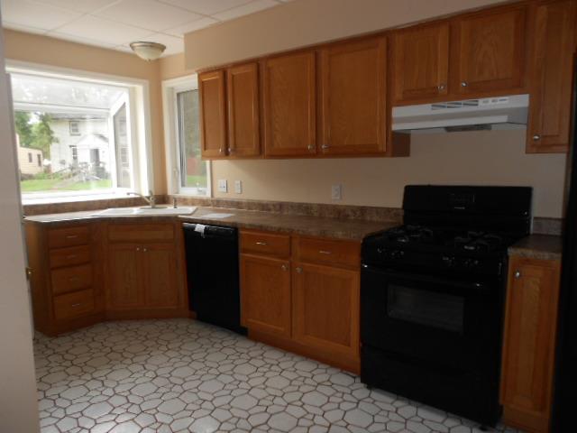 1113 Wellington StWaterloo, IA, 50702Black Hawk County