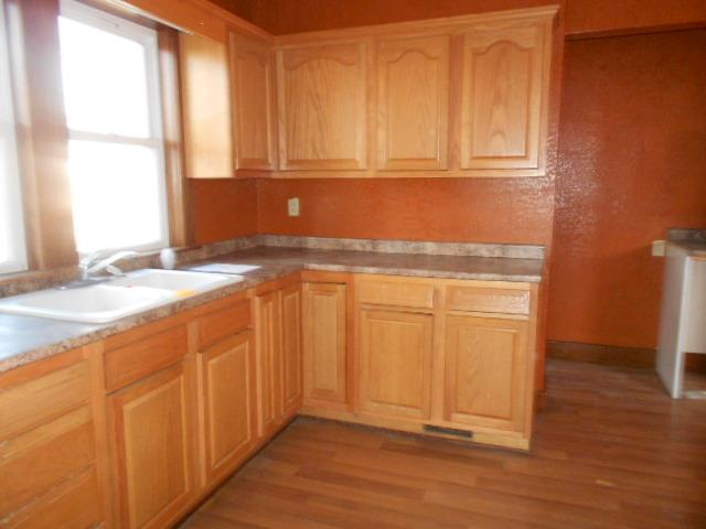 1134 Bertch AveWaterloo, IA, 50702Black Hawk County