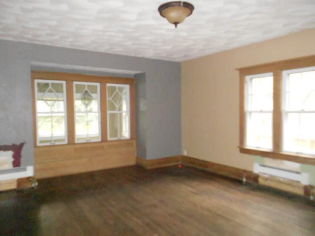 1127 Independence AveWaterloo, IA, 50703Black Hawk County