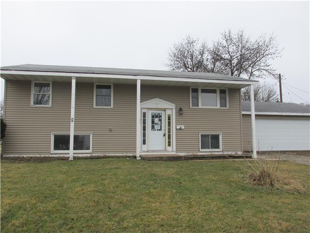 205 Greenbrier RdWaterloo, IA, 50703Black Hawk County