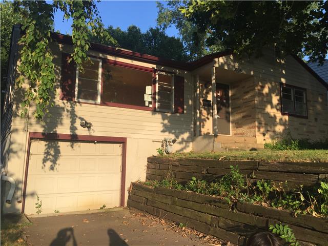 3306 Pierce StSioux City, IA, 51104Woodbury County