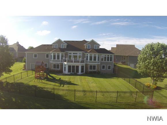 6551 Kingsbarn Ct, Sioux City, IA 51106