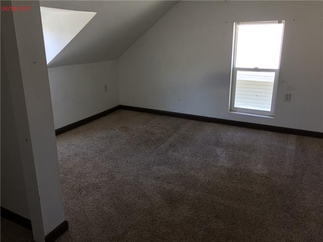 1824 S Cedar StSioux City, IA, 51106Woodbury County