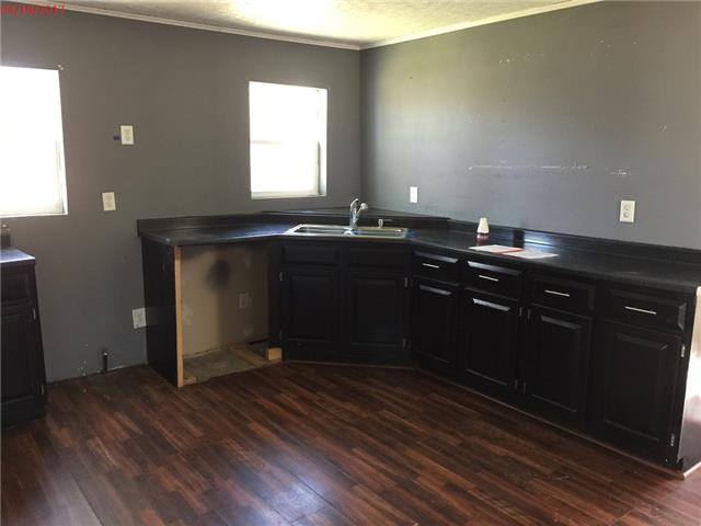 1824 S Cedar StSioux City, IA, 51106Woodbury County