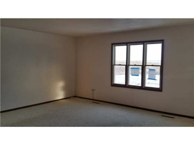 2950 300th StDickens, IA, 51333Clay County