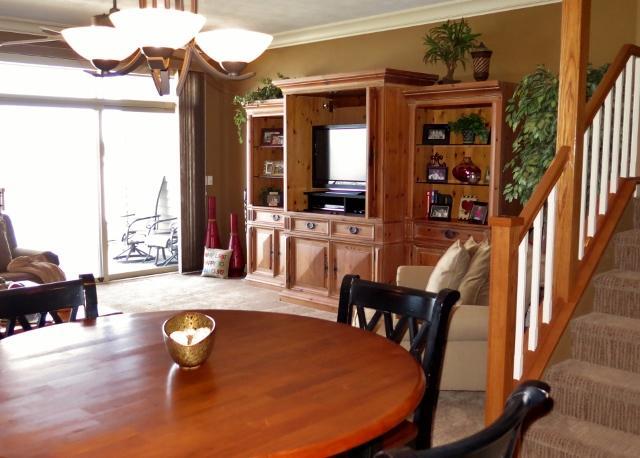 1214 Gordon Drive, Okoboji, IA 51351
