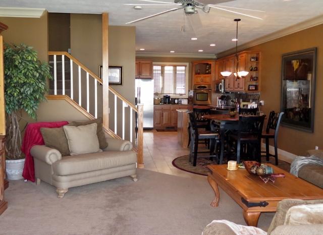 1214 Gordon Drive, Okoboji, IA 51351