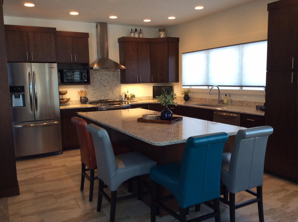1020 BROOKS NORTH Lane, Okoboji, IA 51355