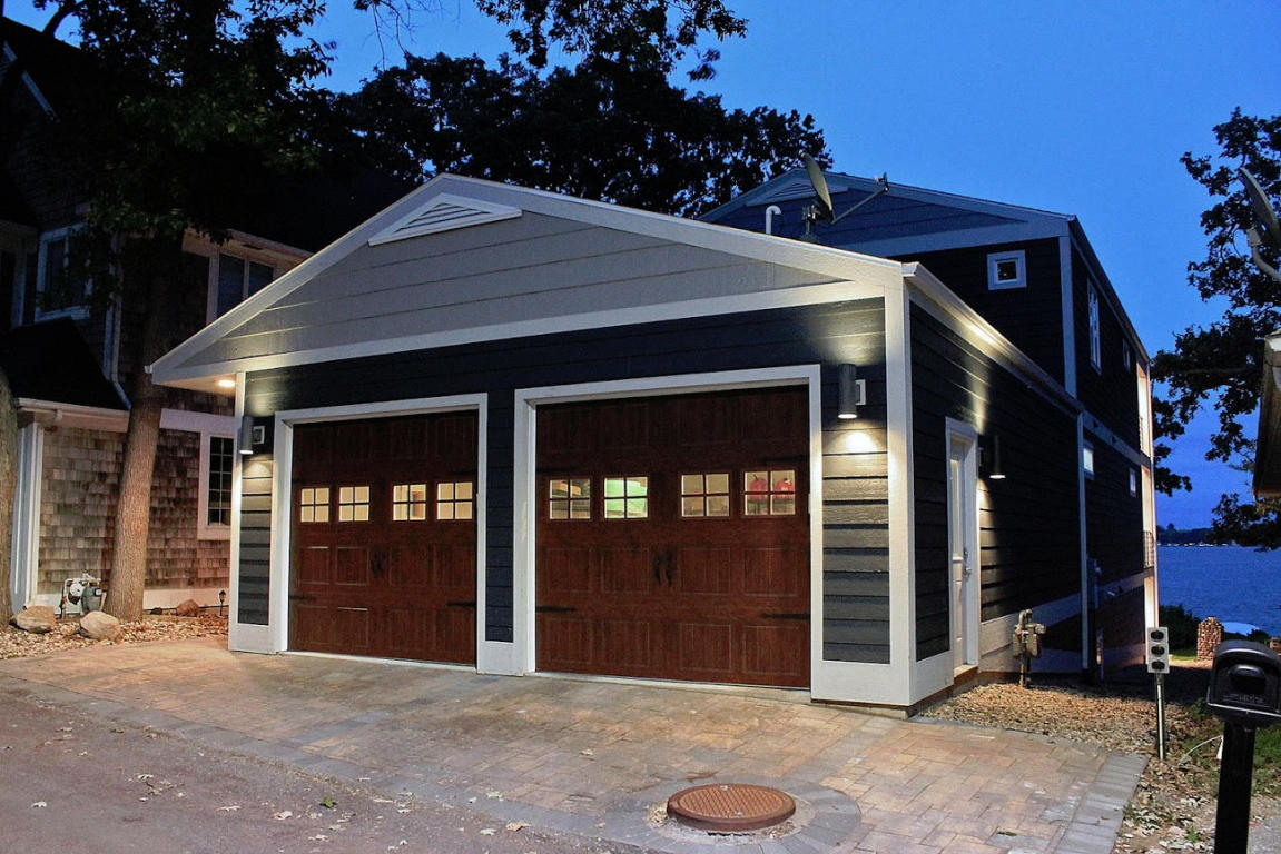1216 Morningside Drive, Okoboji, IA 51355