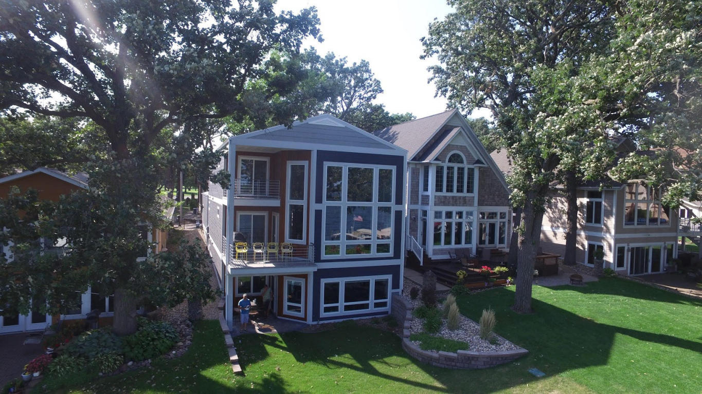 1216 Morningside Drive, Okoboji, IA 51355