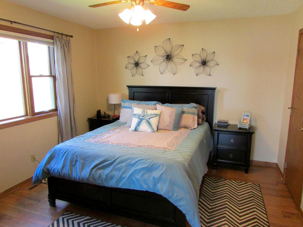 23831 178th Street, Spirit Lake, IA 51360