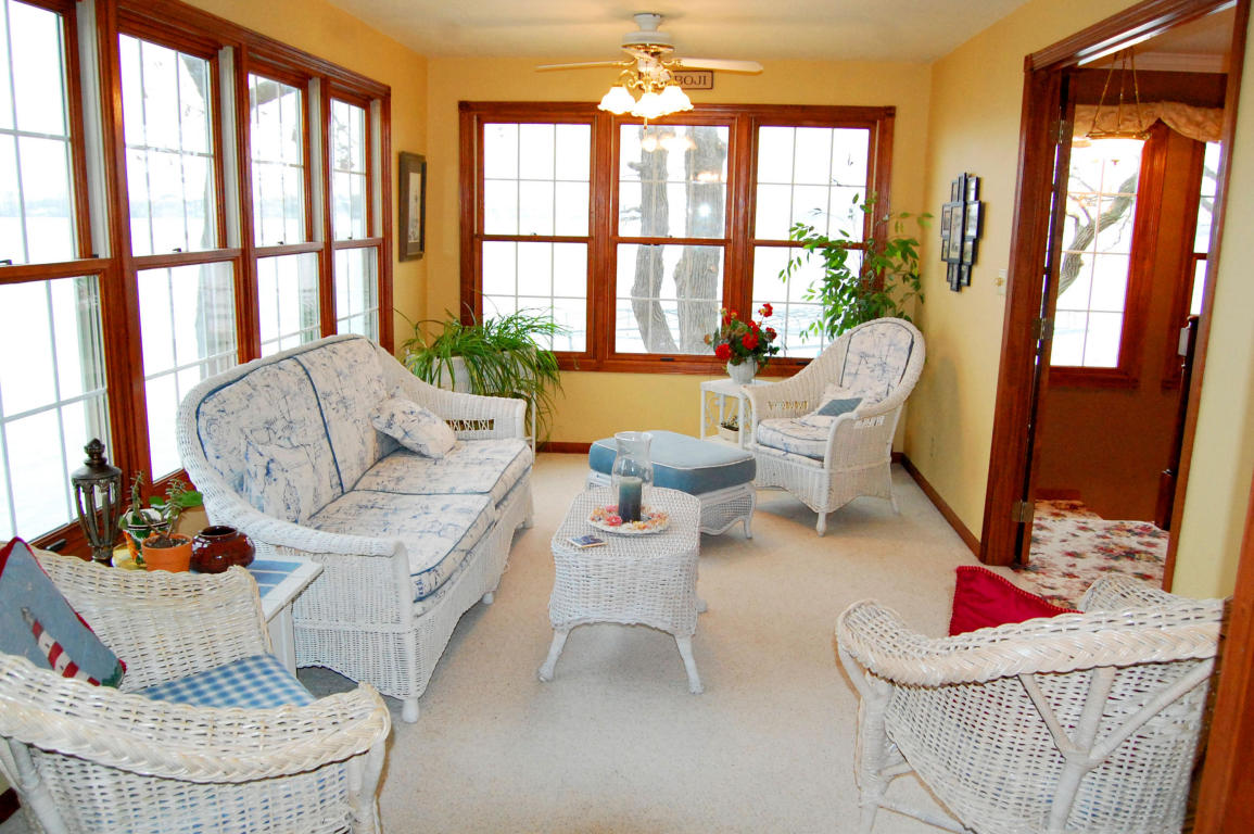 24504 182nd Street, Spirit Lake, IA 51360