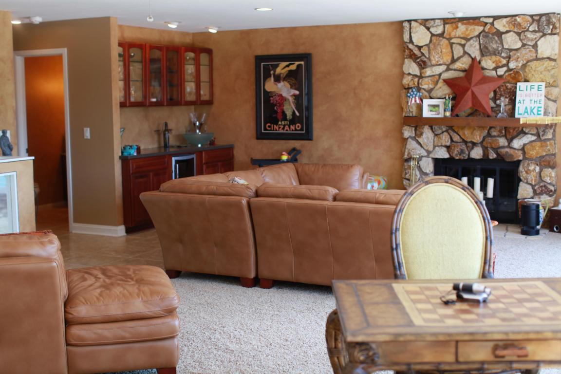 15809 Furman Road, Spirit Lake, IA 51360