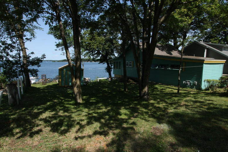 133 Lakeshore Drive, Arnolds Park, IA 51360
