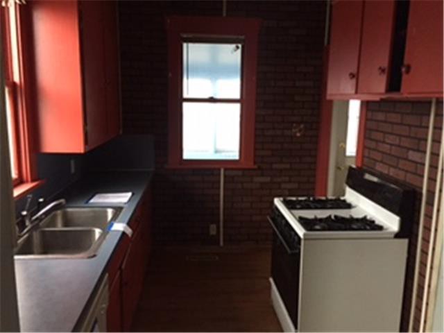 3539 Avenue BCouncil Bluffs, IA, 51501Pottawattamie County