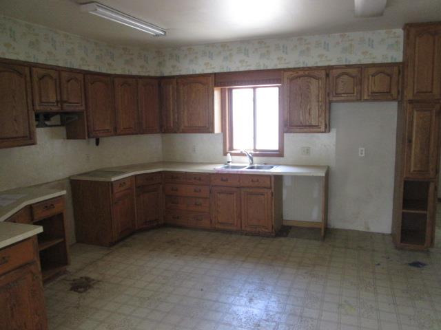 915 3rd AveCouncil Bluffs, IA, 51501Pottawattamie County