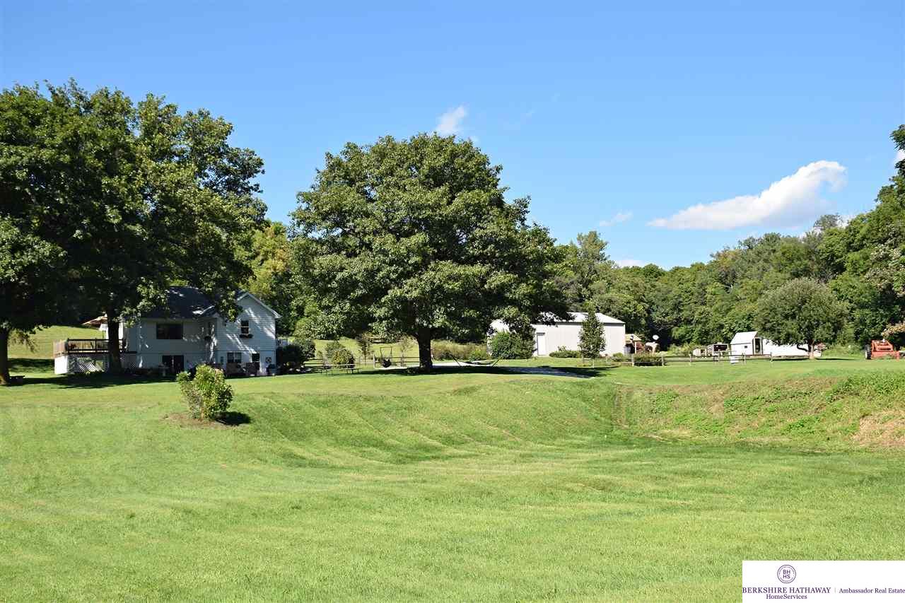 22469 Old Lincoln Highway, Crescent, IA 51526
